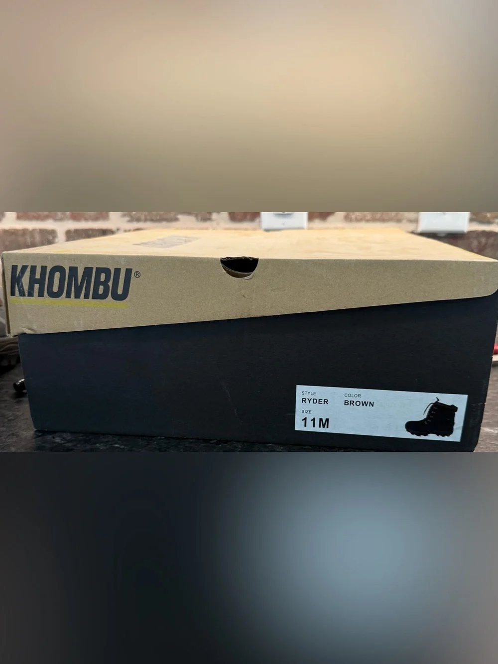Khombu Men's Brown and Gray Insulated Waterproof Boots, Size 11